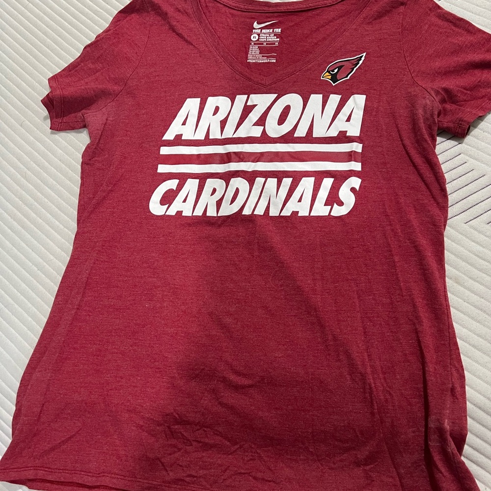 Women’s Nike Red Athletic Cut Tee XL